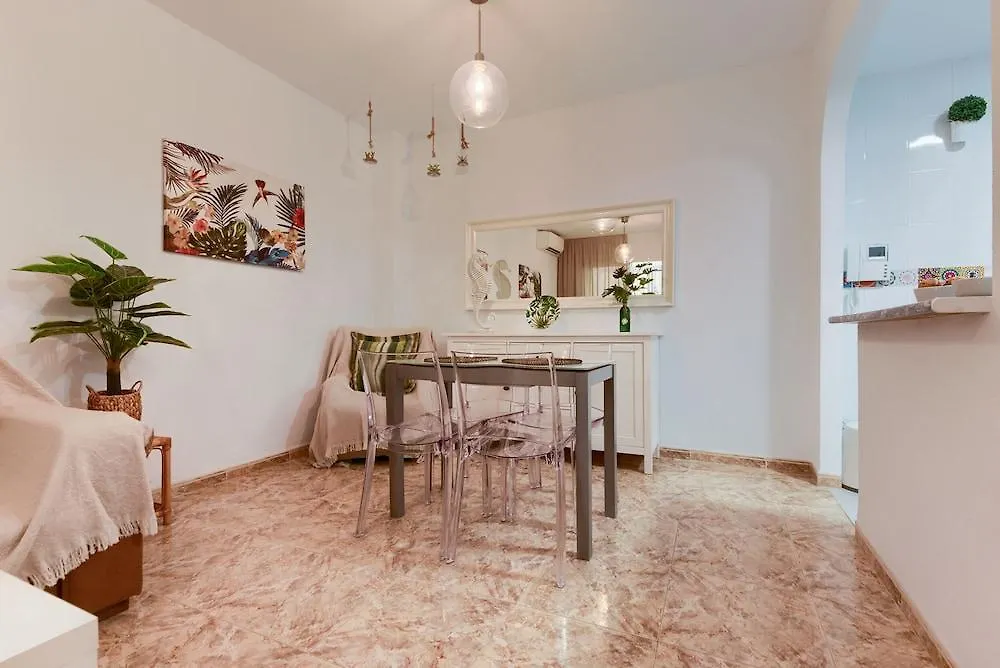 Holidays2Malaga Train Station Area Apartments 3*,  Spanje